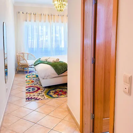 Daire Golden Palm By Becherish *