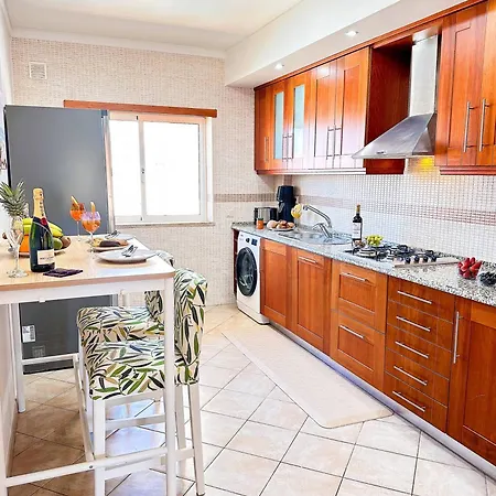 Golden Palm By Becherish *